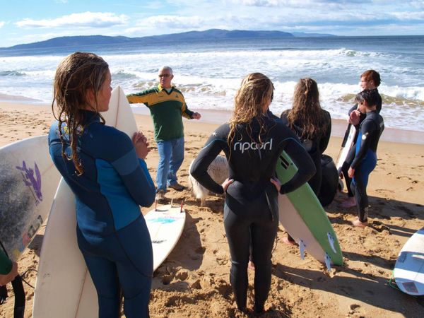 Learn how moving your body correctly is the key to successful surfing